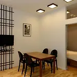 For Main Square Apartahotel Cracovia