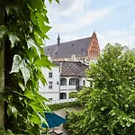 For Main Square Apart-hotel 4*