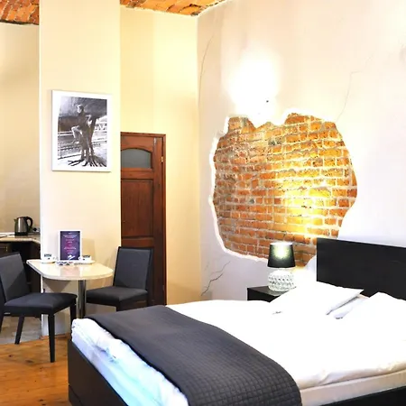 For Main Square Apartmanhotel 4*