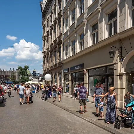 Krakow For You Main Square Apartments 4* Krakow