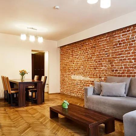Krakow For You Main Square Apartments 4*