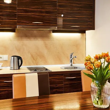 For Main Square Hotel apartamentowy