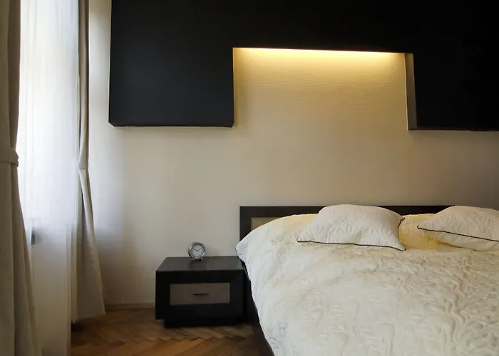 아파트호텔 For Main Square