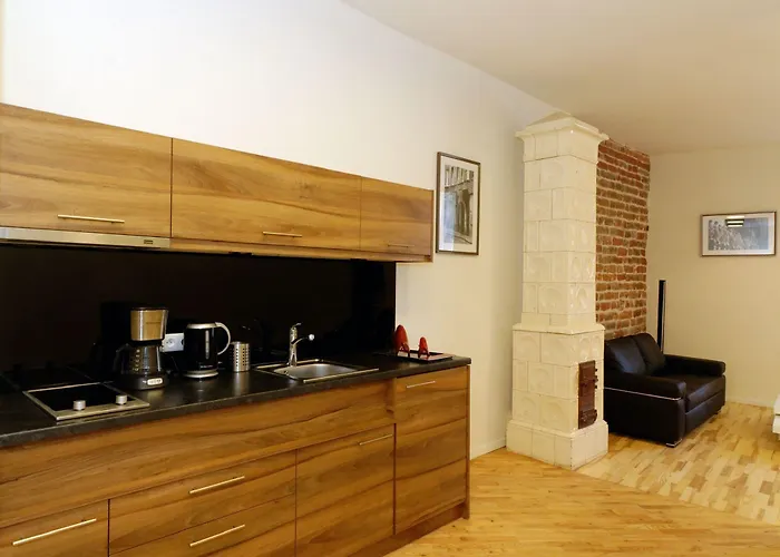 アパートホテル For Main Square