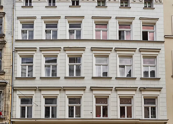 아파트호텔 For Main Square