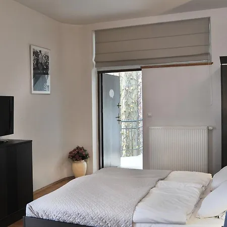 Krakow For You Main Square Apartments 3*