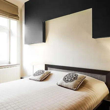 Aparthotel For Main Square 4*